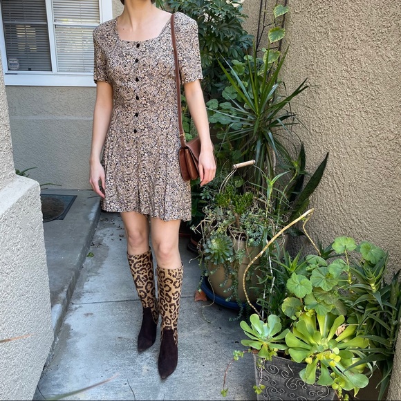 Vintage tan/brown Valentino Garavani leather boots - Picture 3 of 16